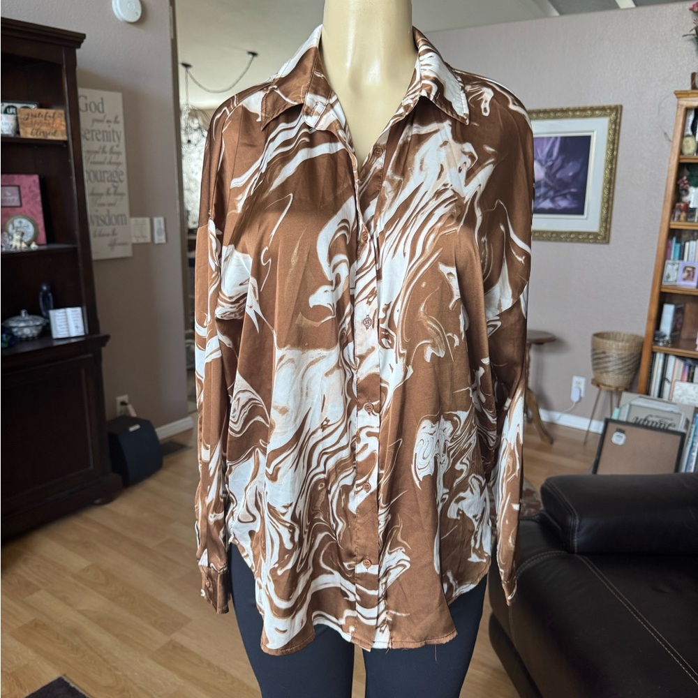 Lilyful brown & white swirl long sleeves silky blouse-size XL